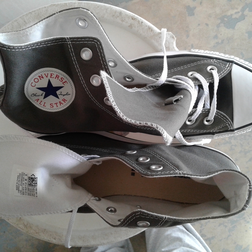 Men's Converse - Picture 5 of 7